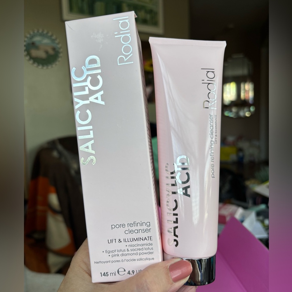 Rodial Salicylic Acid Pore Refining Cleanser Face Wash Brighten Correcting